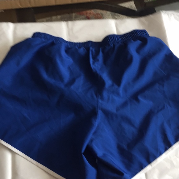 Girls Running Shorts XL - Picture 4 of 6